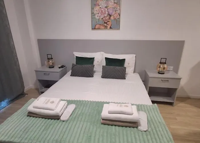 Lazuli Center 161 - 100 M From The Apartmán *