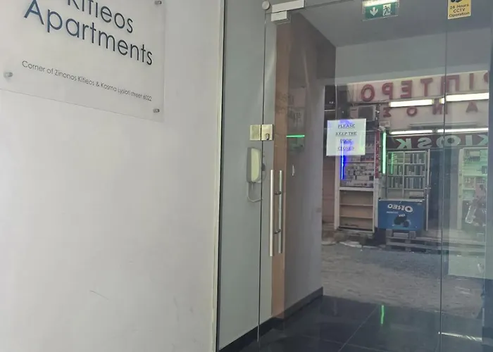 Lazuli Center 161 - 100 M From The *